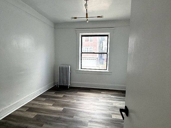 3rd image of 66 N Grove St #6L