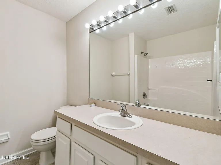 3542 Lone Tree Ln — Photo 20
