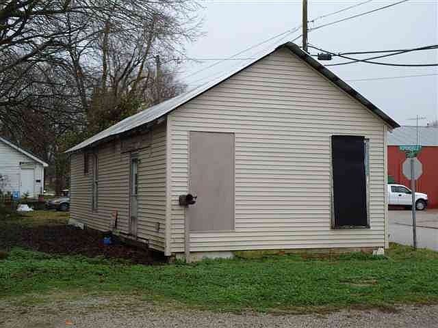 1st image of 515 Hopkinsville St