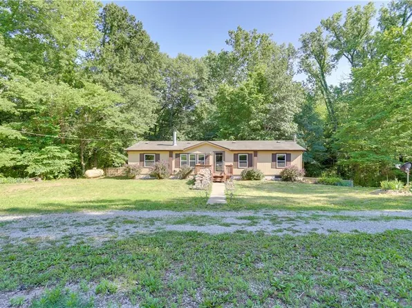 25509 E Blue Mills Rd, Independence, MO 64058
