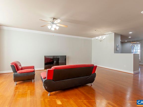 5th image of 1140 Edmond Ct
