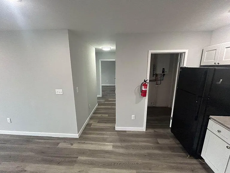 169 16th Ave #301 — Photo 4