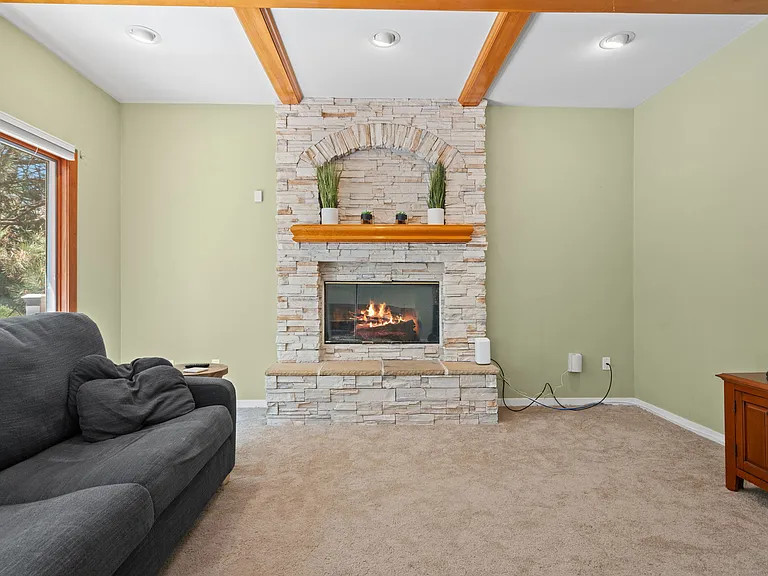 254 Hunters Trl — Photo 12