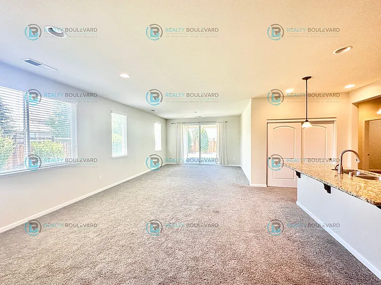 6809 Apus Dr — Photo 18