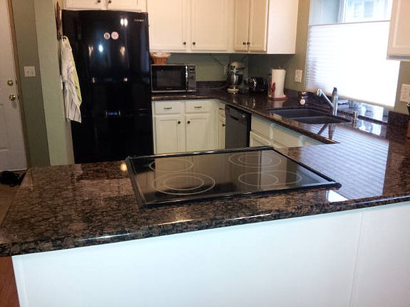 3rd image of 12436 SE 272nd Pl APT D101
