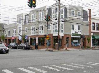 2 Main St #1, Oyster Bay, NY 11771