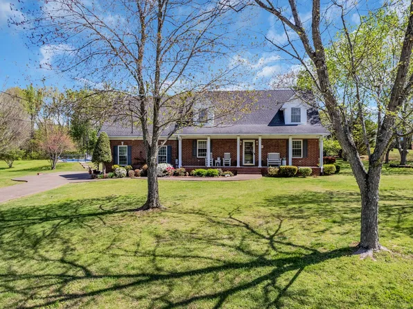 5136 Creasy Dr, Joelton, TN 37080