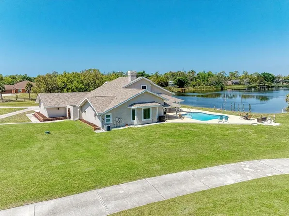 770 Buckskin Ct, Englewood, FL 34223