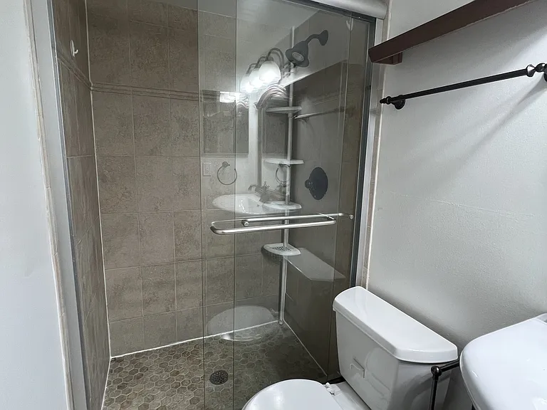 6001 Arlington Blvd #305 — Photo 17