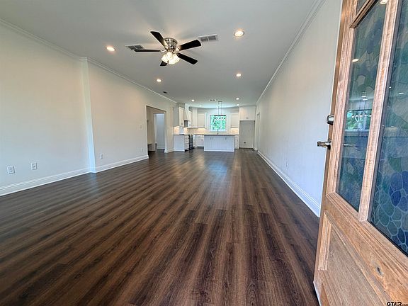 5th image of 19380 Cedarpark Pl