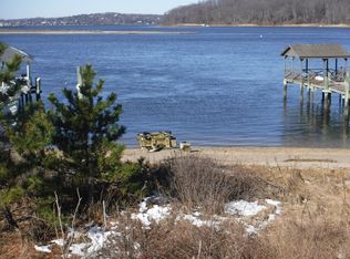 1 Beachway Way #1A, Rumson, NJ 07760