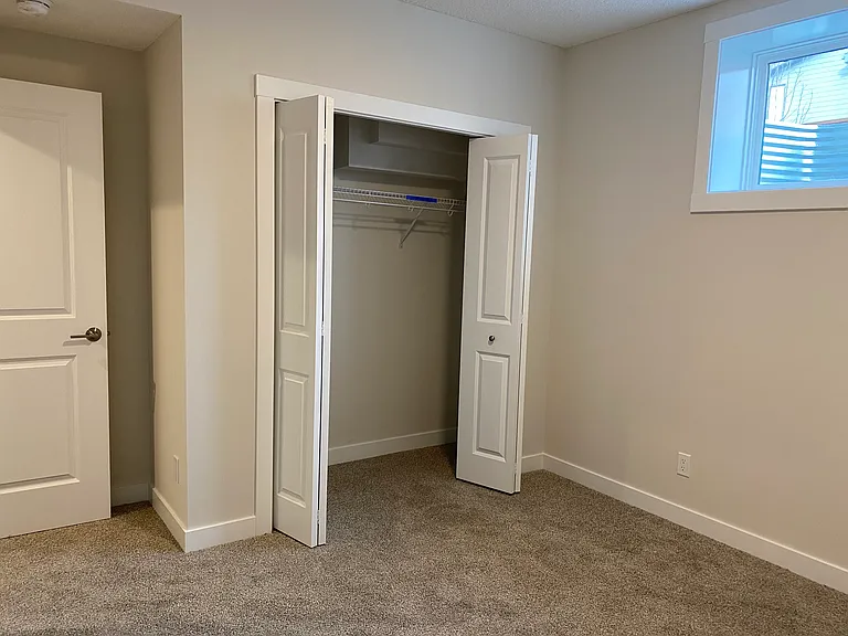 146 Rowley Gate NW #1 — Photo 8