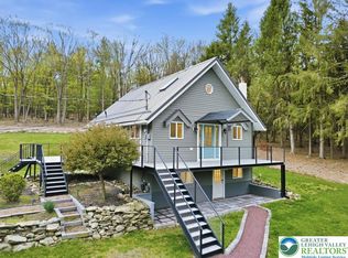 1012 Neola Church Rd, Stroudsburg, PA 18360