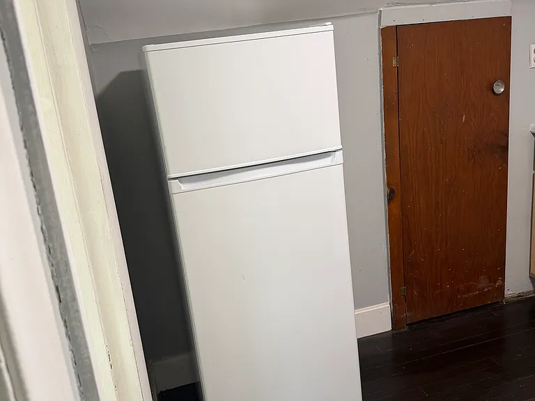 2301 Caniff St #2 — Photo 11
