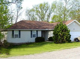 16 Cypress Point Ln, Holiday Island, AR 72631