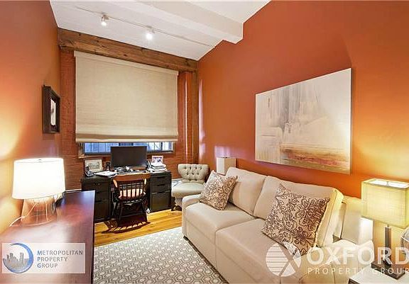 5th image of 10 Christopher St APT 1E