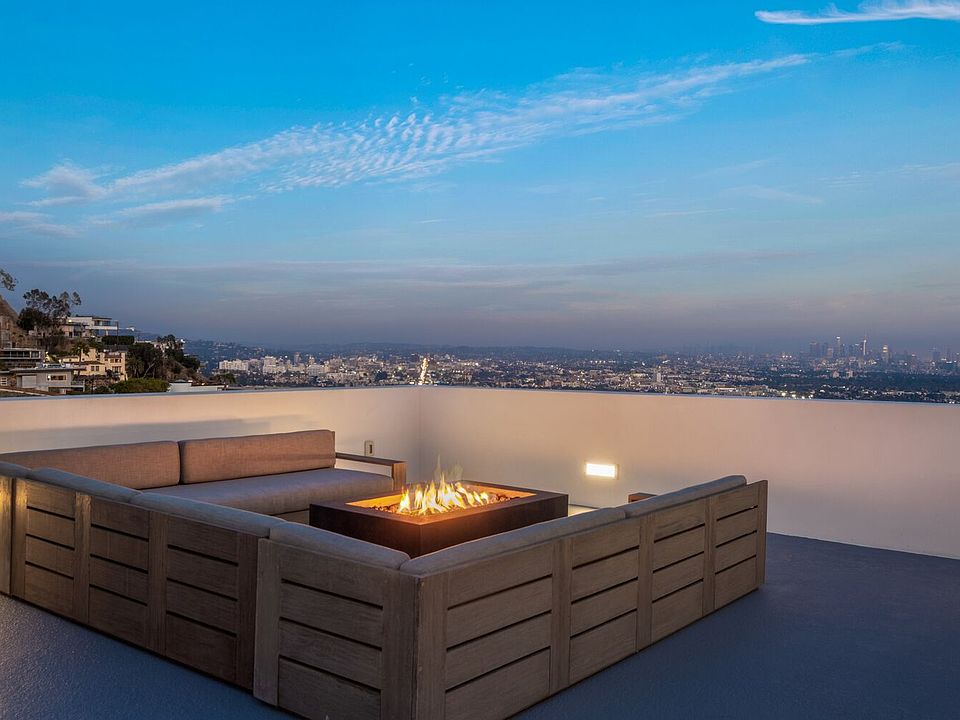 明出品 8646 Hollywood Blvd, Los Angeles, CA 90069 | Zillow