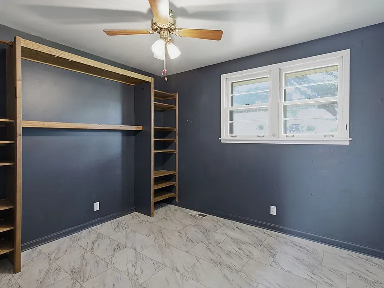 2923 Dunmore Dr — Photo 21