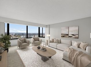 207 5th Ave SW APT 902, Rochester, MN 55902