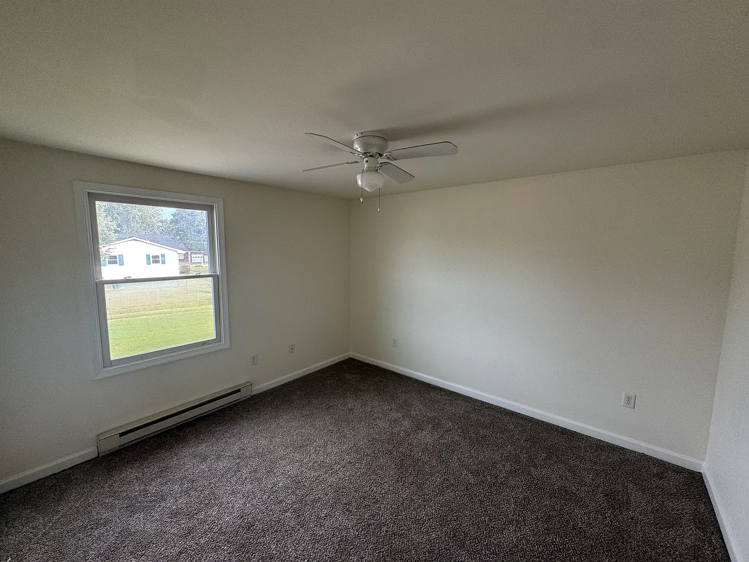 136 Third St - . — Photo 3