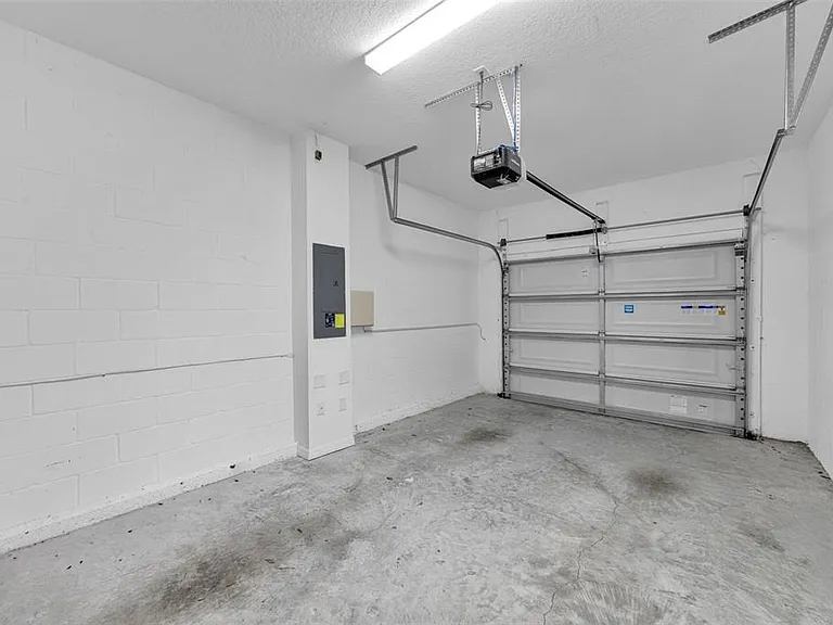 6321 Tillandsia Pl — Photo 30