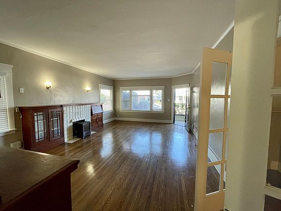 4th image of 2404 East Broadway