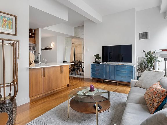 2nd image of 88 Greenwich St APT 2106