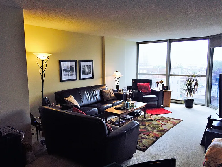 1660 N Prospect Ave #603 — Photo 3