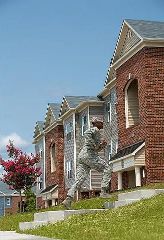 Reece Crossing Unaccompanied On-Post Housing — Photo 22