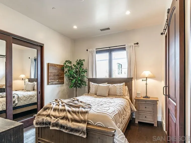604 Camino De Orchidia — Photo 16