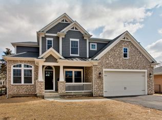 1225 N Walnut Ave, Arlington Heights, IL 60004