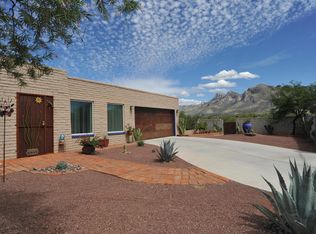 9460 N Raleigh Pl, Tucson, AZ 85704