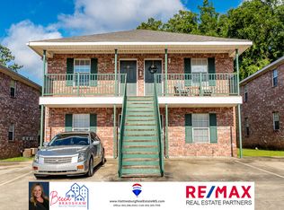 2503 W 7th St #13, Hattiesburg, MS 39401