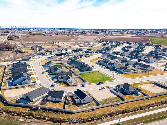 5th image of 3995 S Quilt Ave