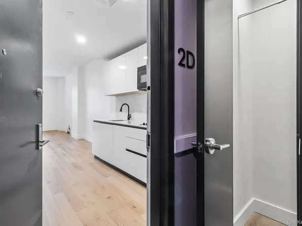 1901 Ocean Avenue #2D, Brooklyn, NY 11230