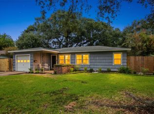 1506 14th Ave N, Texas City, TX 77590