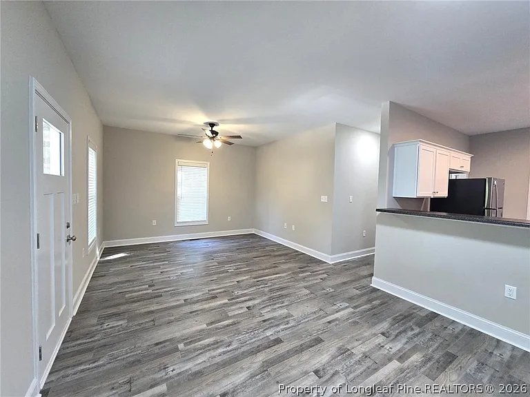 2123 Burnett Ave — Photo 13