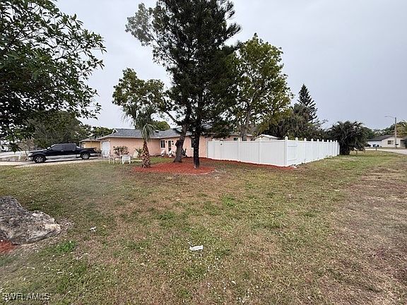 2nd image of 10820 Bonita Dr