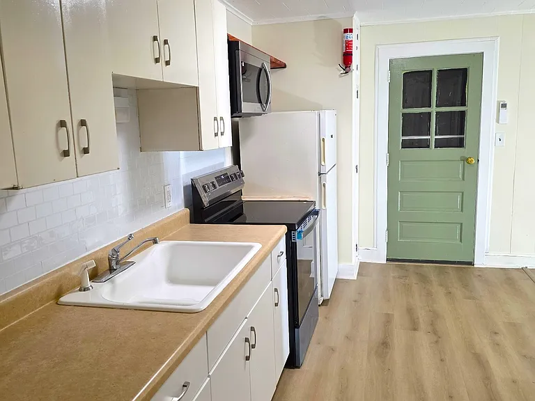 932 Violet Ave #3 — Photo 20