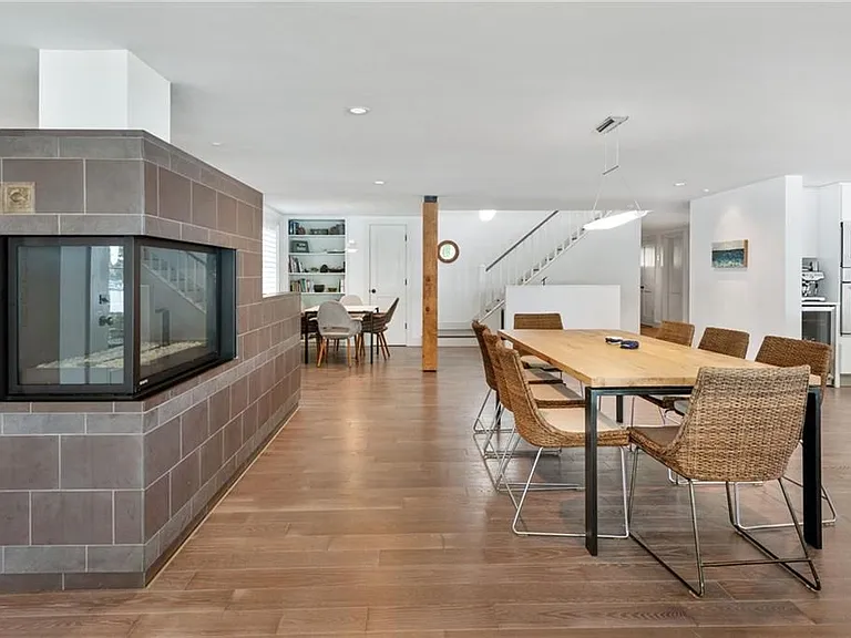 39 Shore Dr — Photo 25