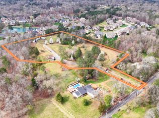 8794 Pine Ridge Rd, Ooltewah, TN 37363