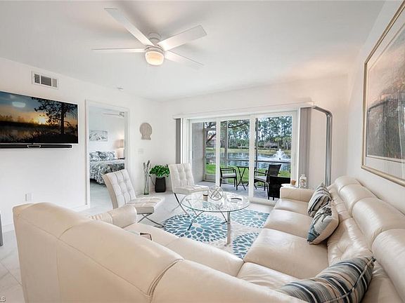 4th image of 416 Valerie WAY #101