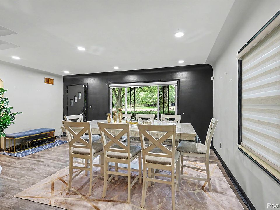 32144 Warren Rd, photo 18