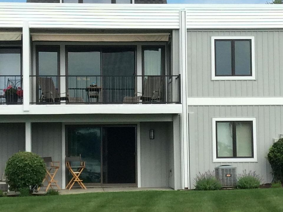 1st image of 417 Sand Piper Dr #4