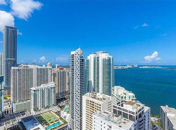 5th image of 1425 Brickell Ave APT 40C