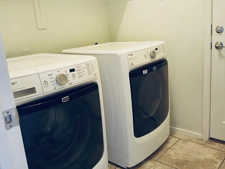 3802 E Flower Ct — Photo 25