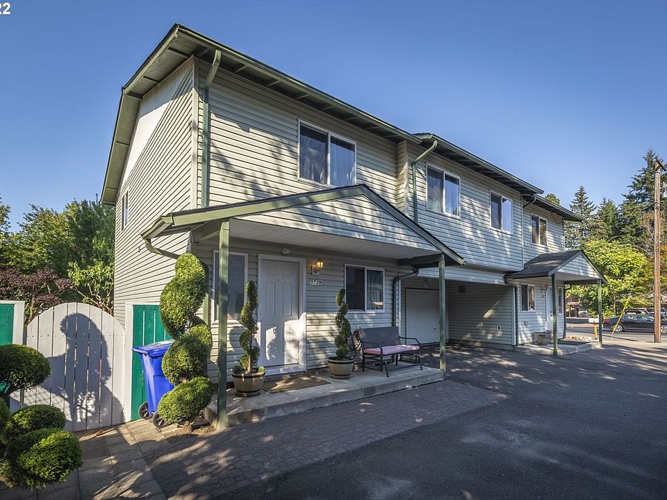 1st image of 3735-3739 SE 162nd Ave