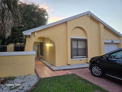 5112 SW 151st Pl, Miami, FL, 33185