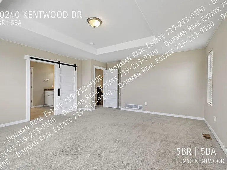 10240 Kentwood Dr — Photo 74