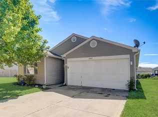 8543 Bluff Point Dr, Camby, IN 46113